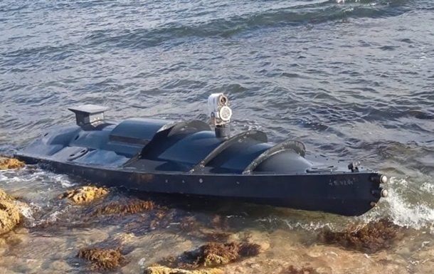 Наслідки атаки морських дронів на катери Росії у Криму: Екіпаж сторожового судна ФСБ загинув у повному складі