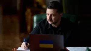 За зачиненими дверима по черзі із Порошенком, Бойком і Тимошенко. Про що Зеленський говорив із лідерами парламенту, вперше за багато років