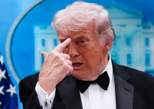 СюжетЗамах на Трампа: у чому особливість третього разу
