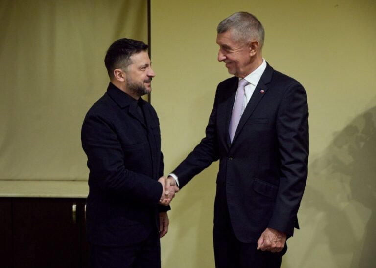 Зеленський зустрівся з прем’єром Чехії