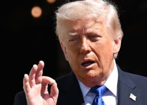 Трамп "дав час ЄС" для виконання торгової угоди зі США