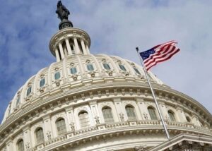 Сенатори США вимагають від Пентагону розблокувати допомогу Україні
