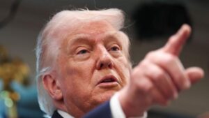 Є ризик: У WSJ з’ясували, за якої умови Трамп готовий відновити бойові дії проти Ірану