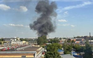 Було видно та чутно у різних частинах рідного міста Путіна: Вибух на заводі Арсенал, стало відомо про загиблих