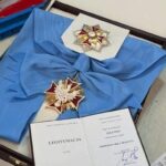 ​У Польщі розповіли про подальшу долю відібраного у Зеленського ордена і як впоралась “Нова пошта”