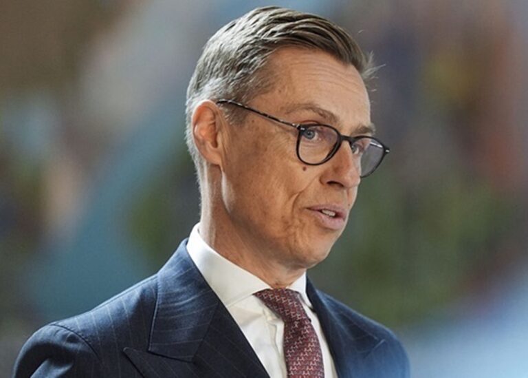 Стубб назвав переваги України над Росією