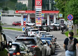 У Путіна підтвердили переговори щодо імпорту бензину