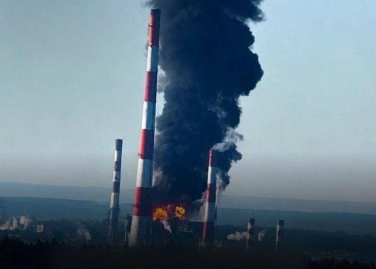 Генштаб підтвердив ураження стратегічного НПЗ в РФ