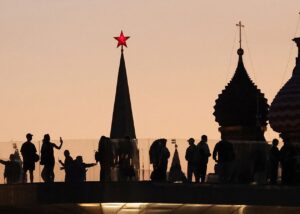 Російські багатії кинулися рятувати статки від Кремля- ЗМІ