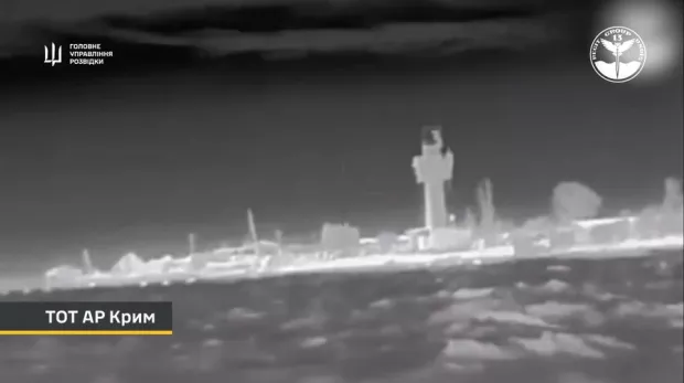 Морські дрони з FPV на полюванні: ГУР показало, як новітні Magura уражають об’єкти росіян у Криму
