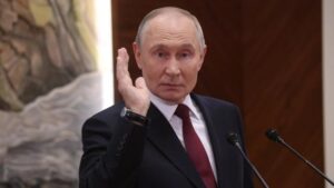 Буде вести до краху: Путін не готовий до миру попри зростання проблем у Росії