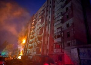 У Краматорську приліт у багатоповерхівку, є жертви