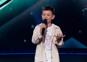 Юний артист підняв на ноги весь зал Україна має талант
