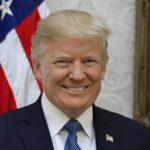 Чому Трамп діє на користь Росії: Політолог озвучив три версії впливу Путіна