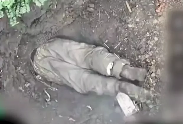 "Нора" не врятувала окупанта: ГУР показало полювання на російську піхоту в запорізьких посадках (відео)