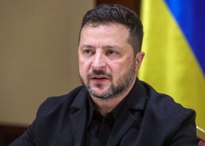 СюжетУкраїна відновить удари по НПЗ: перші реакції